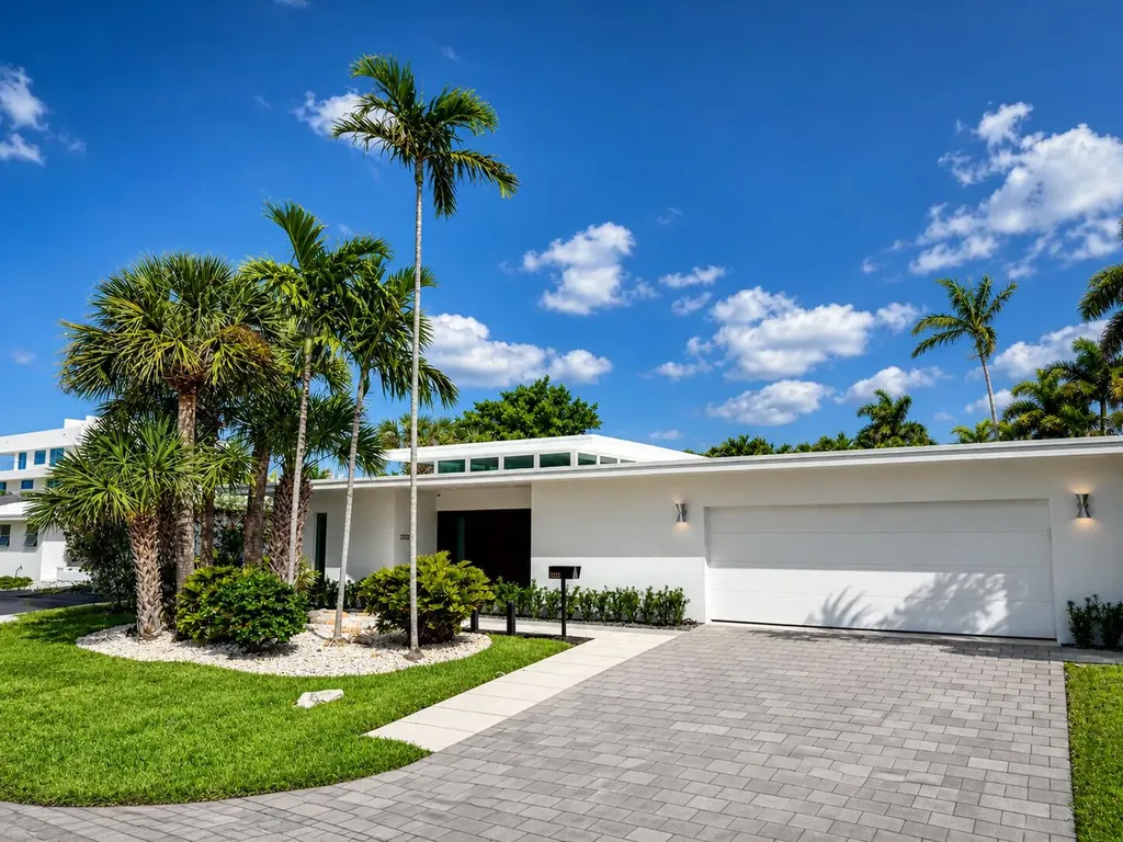 2222 NE 15th Court Fort Lauderdale FL 33304