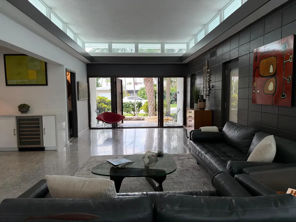 2222 NE 15th Court Fort Lauderdale FL 33304