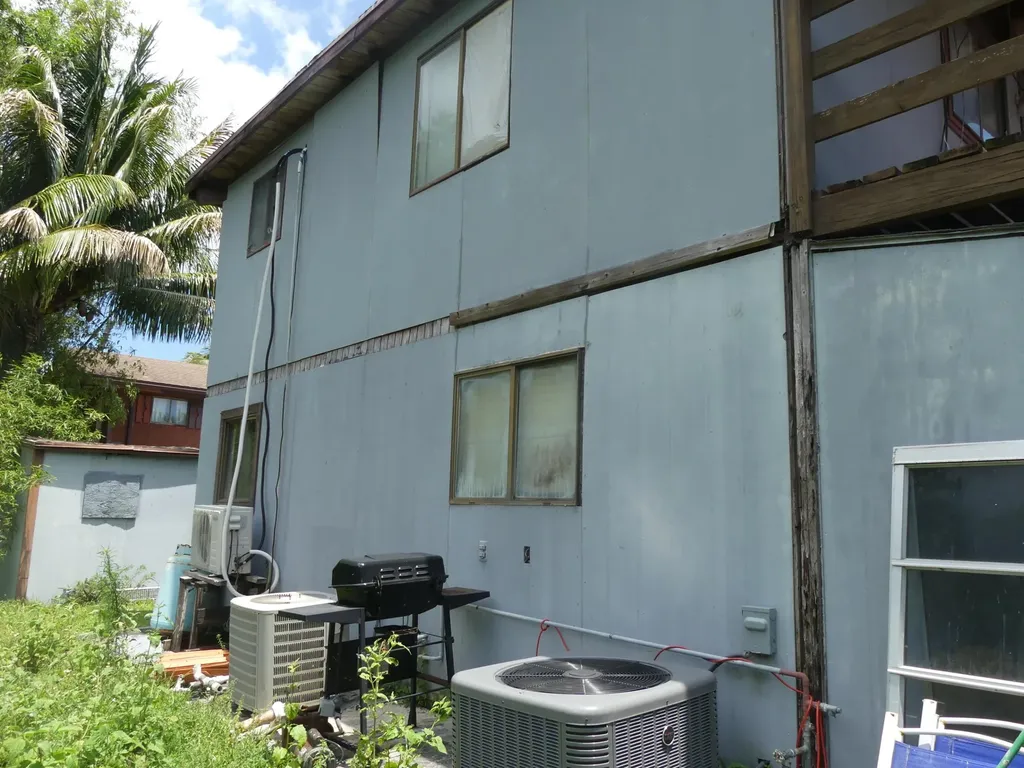 6665 Rigger Road Lake Worth FL 33462