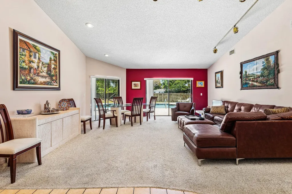 9792 Majorca Place Boca Raton FL 33434