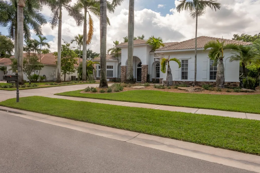 12486 Equine Lane Wellington FL 33414