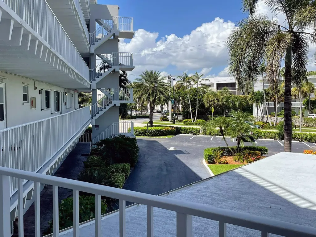 3500 S Ocean Boulevard South Palm Beach FL 33480