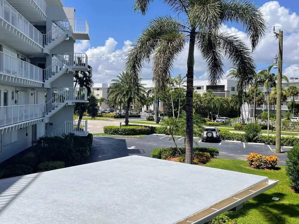 3500 S Ocean Boulevard South Palm Beach FL 33480