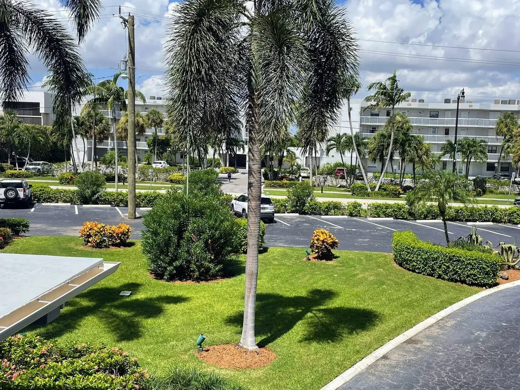3500 S Ocean Boulevard South Palm Beach FL 33480