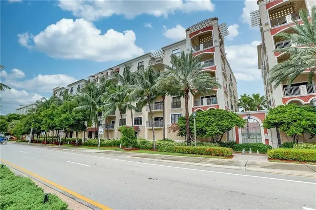 2409 N Ocean Boulevard Fort Lauderdale FL 33305