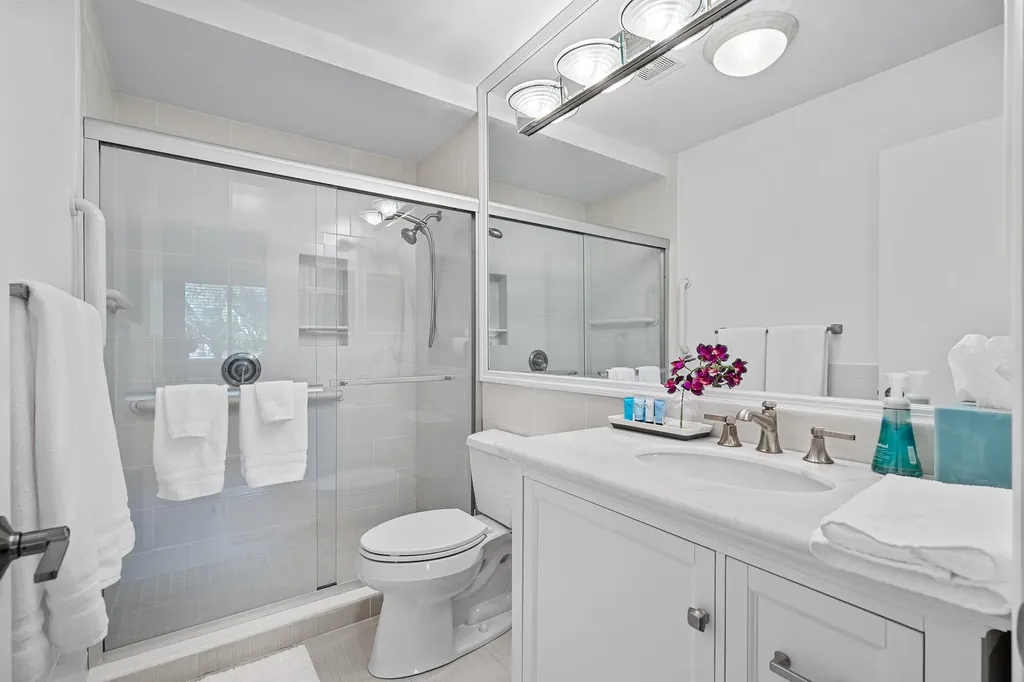 913 Club Drive Palm Beach Gardens FL 33418