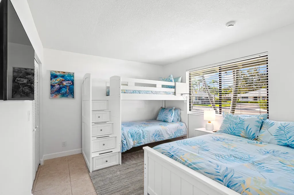 913 Club Drive Palm Beach Gardens FL 33418