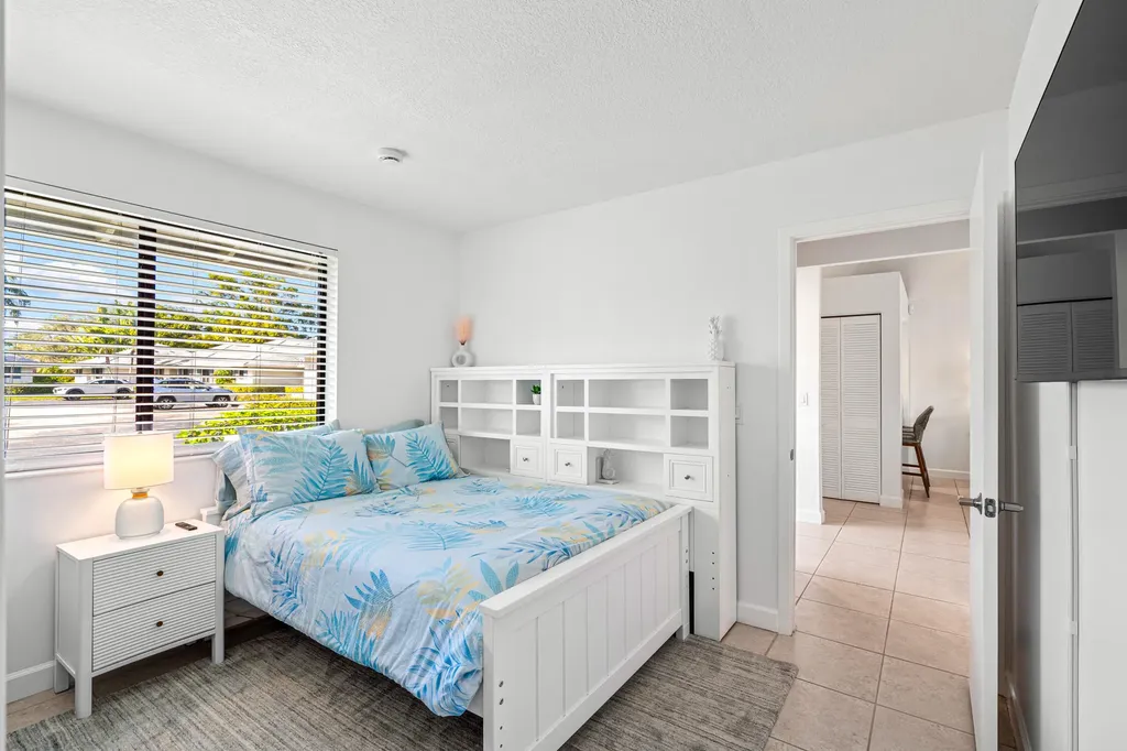 913 Club Drive Palm Beach Gardens FL 33418