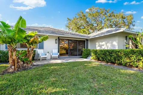 913 Club Drive Palm Beach Gardens FL 33418
