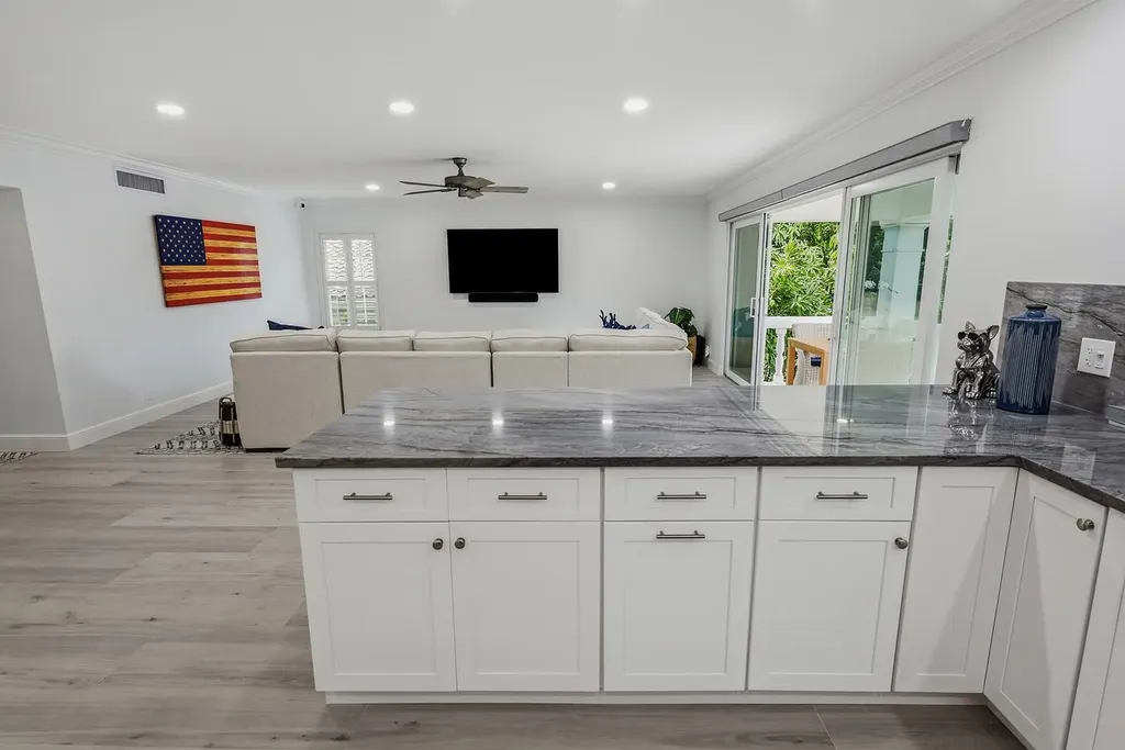 1710 S Ocean Boulevard Delray Beach FL 33483
