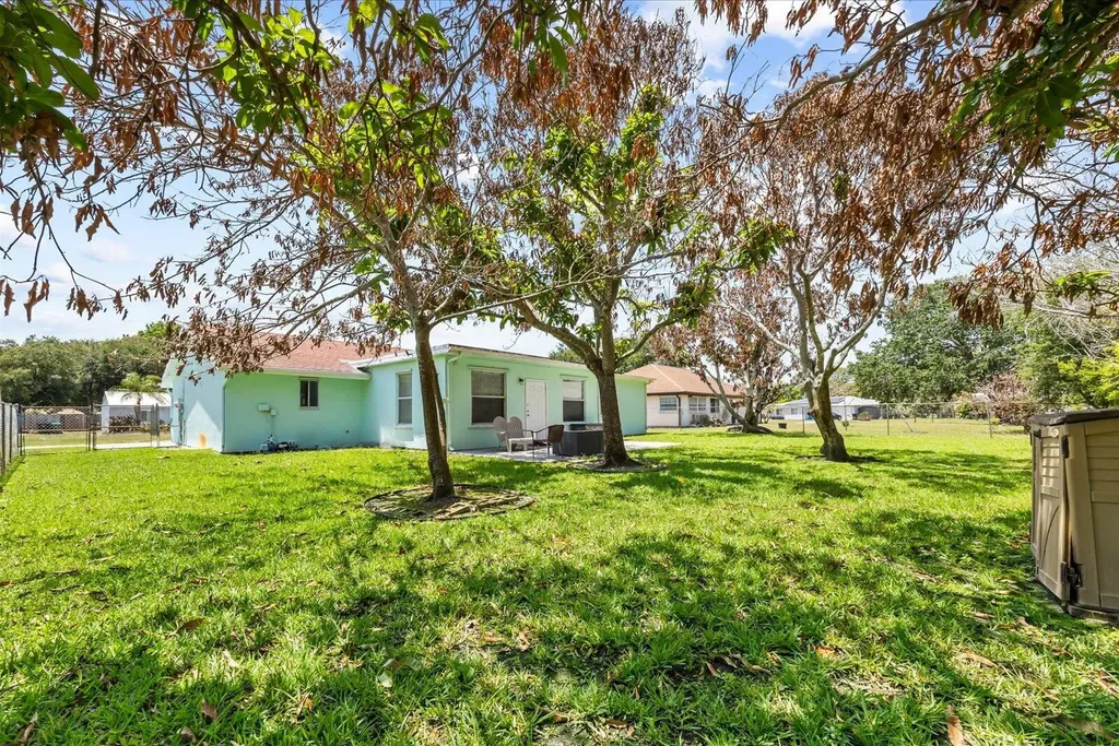 2073 SE Rainier Road Port St Lucie FL 34952