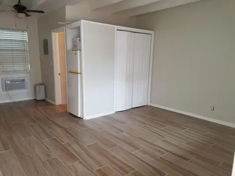 100 Cascade Lane Palm Beach Shores FL 33404