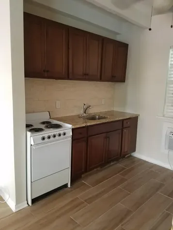 100 Cascade Lane Palm Beach Shores FL 33404