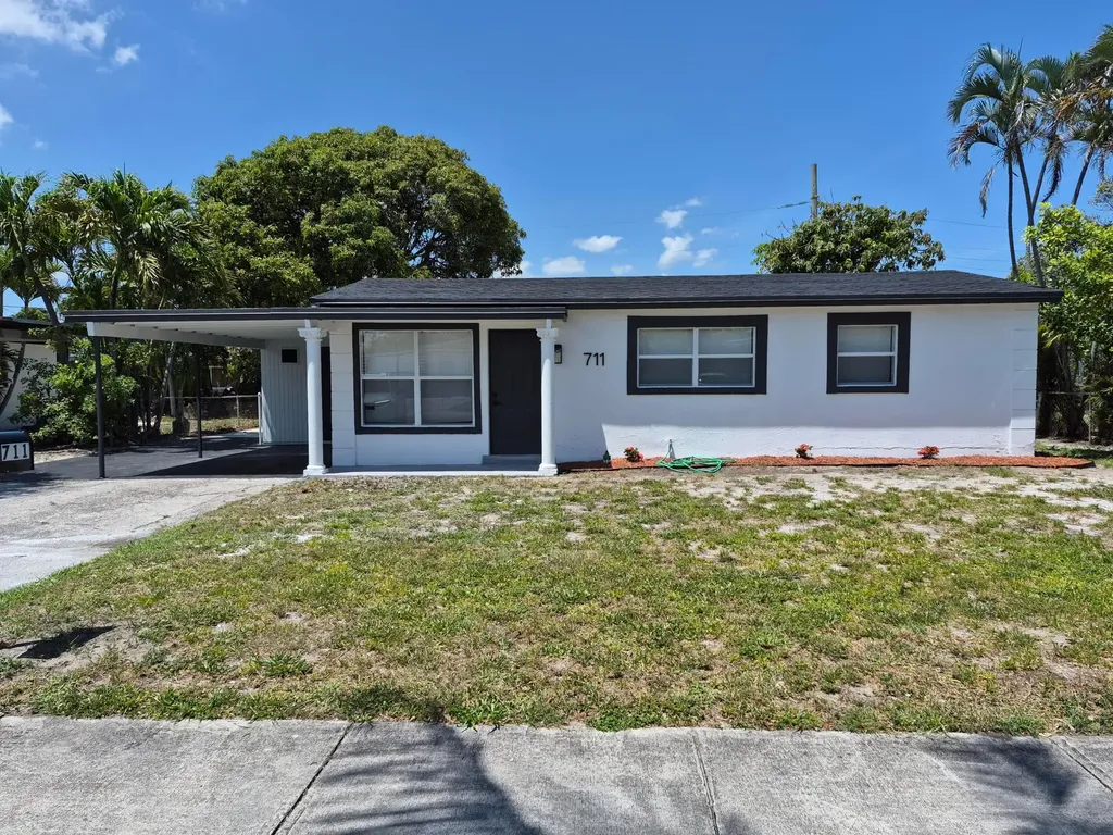 711 NW 18th Street Pompano Beach FL 33060