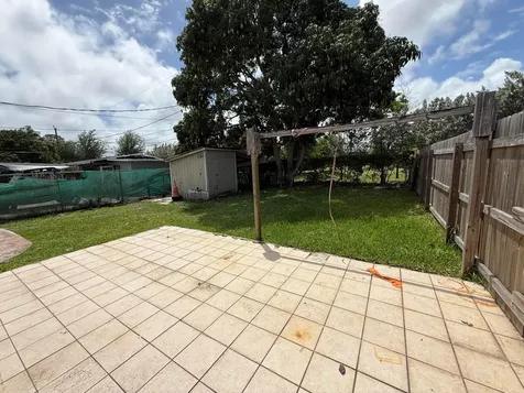2519 Griffin Square West Palm Beach FL 33406