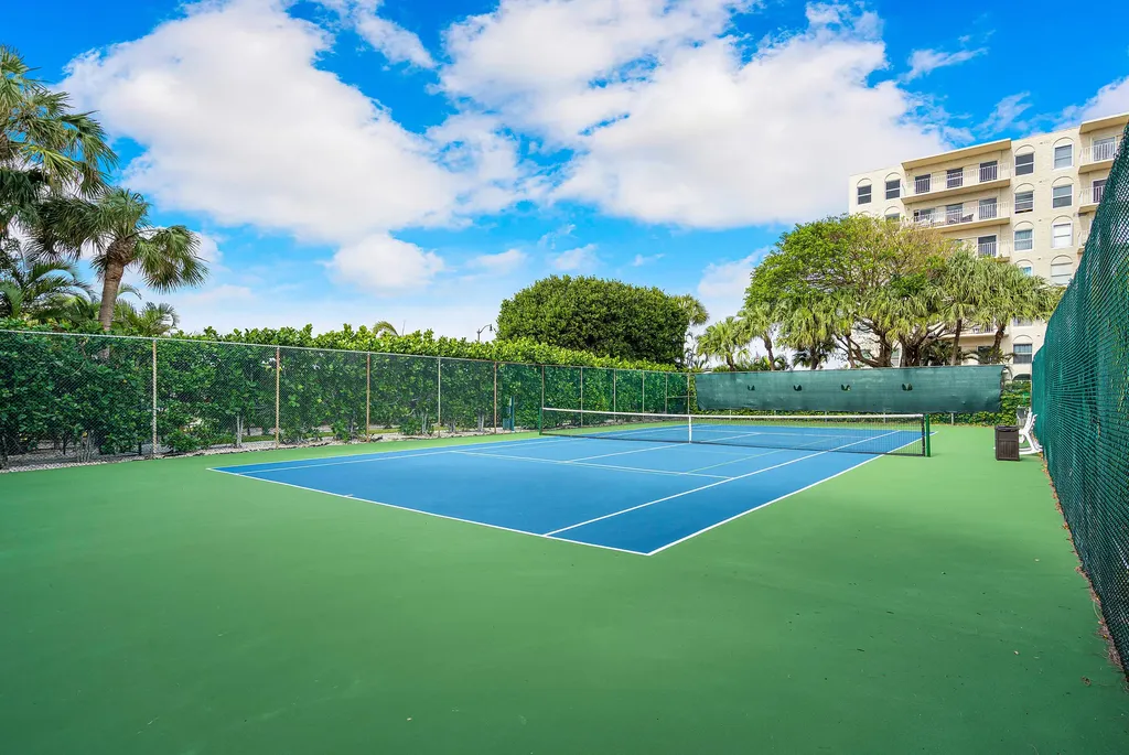 3250 S Ocean Boulevard Palm Beach FL 33480