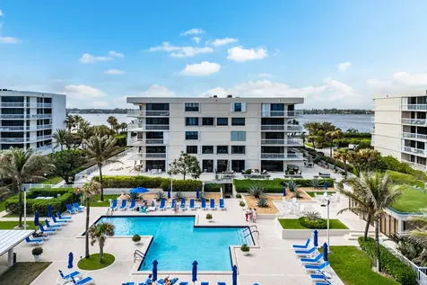 3250 S Ocean Boulevard Palm Beach FL 33480