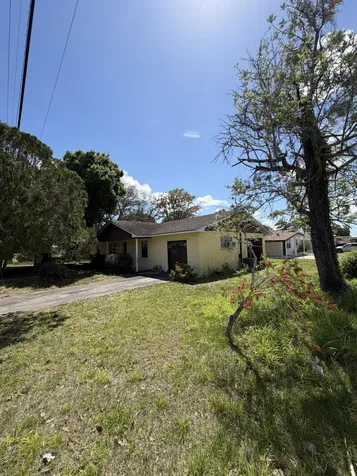 1709 N 22nd Street Fort Pierce FL 34950