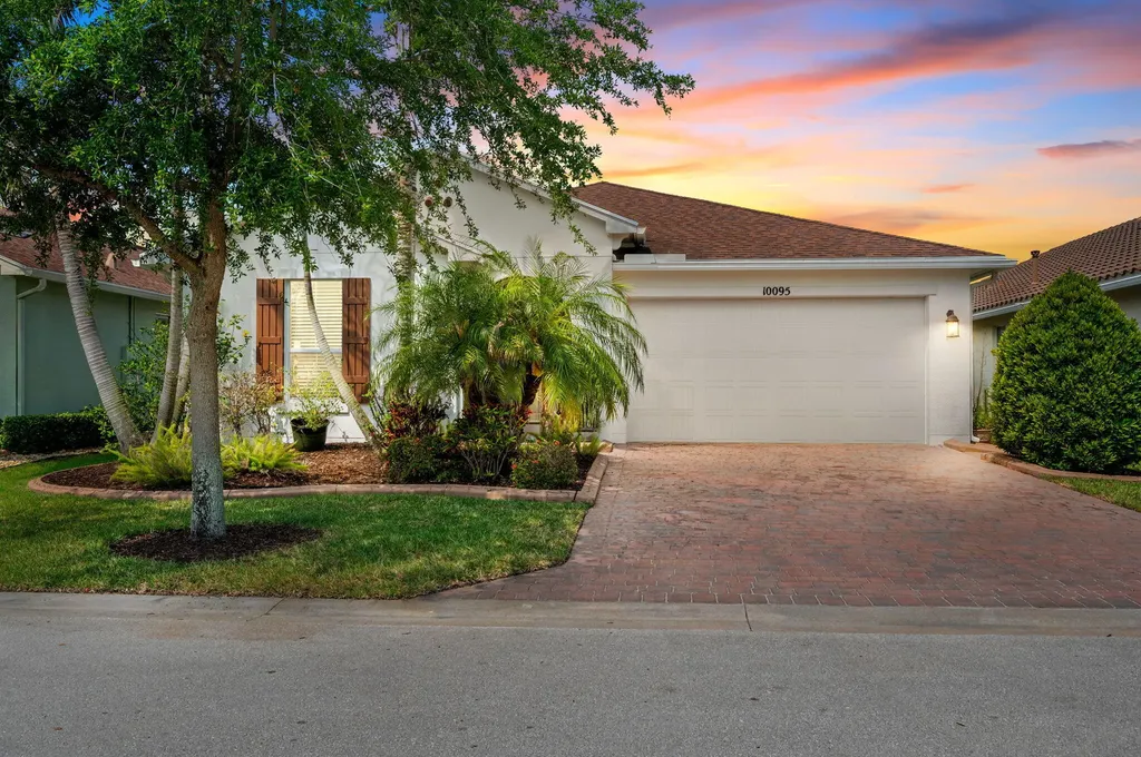 10095 SW Indian Lilac Trail Port St Lucie FL 34987