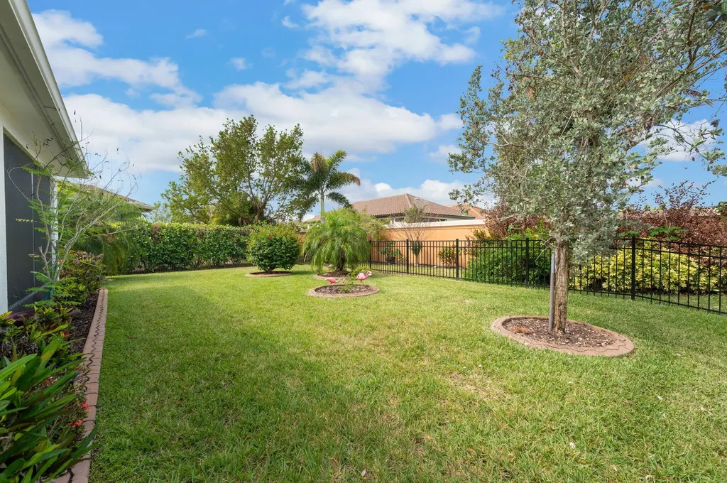10095 SW Indian Lilac Trail Port St Lucie FL 34987