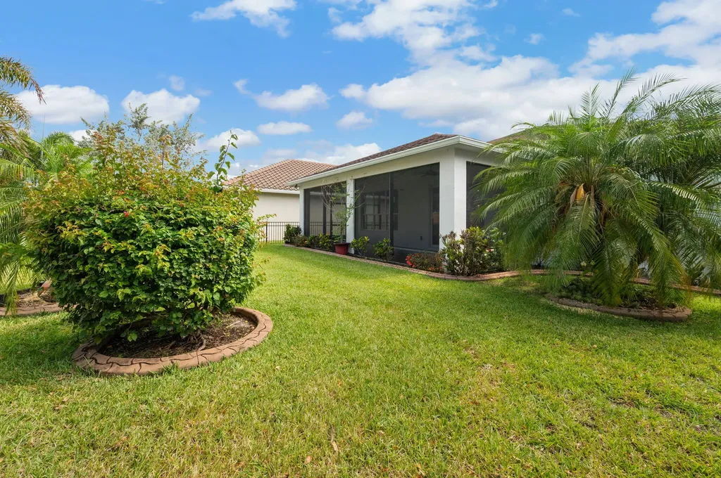10095 SW Indian Lilac Trail Port St Lucie FL 34987