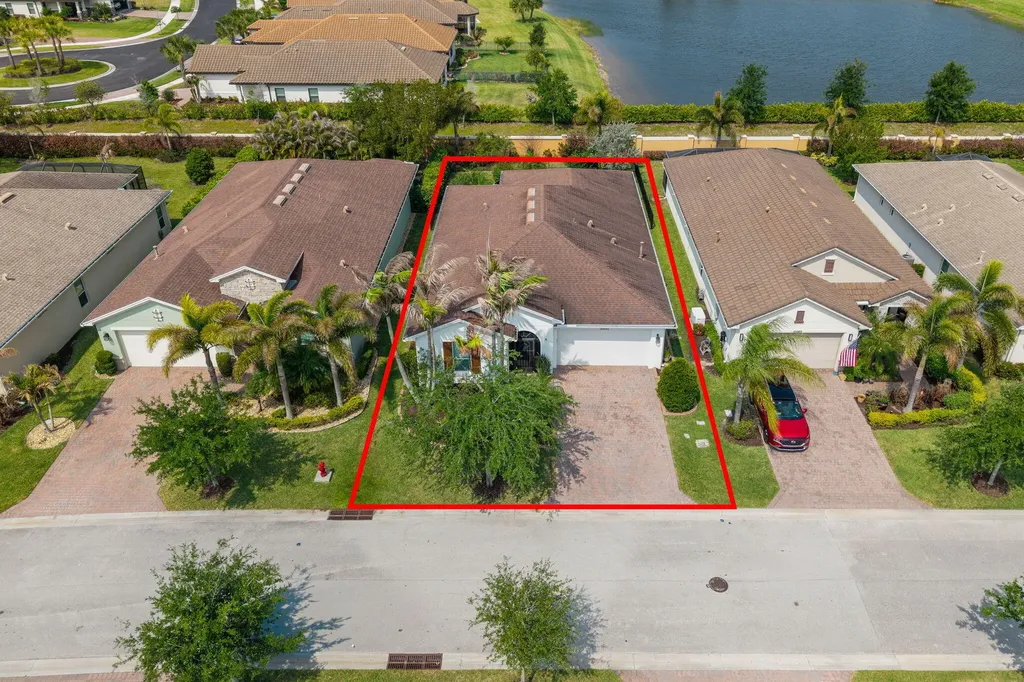 10095 SW Indian Lilac Trail Port St Lucie FL 34987