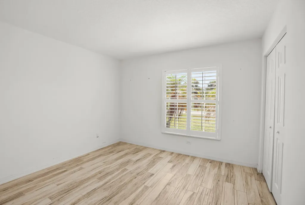 1649 SW Hampshire Lane Port St Lucie FL 34953