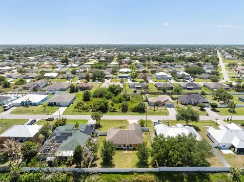 1649 SW Hampshire Lane Port St Lucie FL 34953