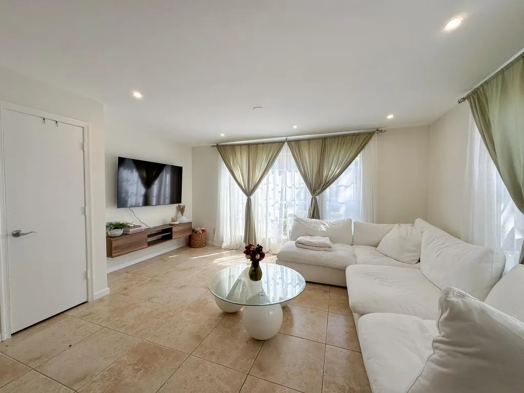 1125 Crystal Way Delray Beach FL 33444