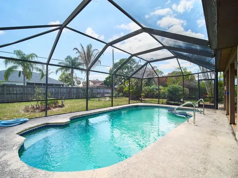 544 SW Dairy Road Port St Lucie FL 34953