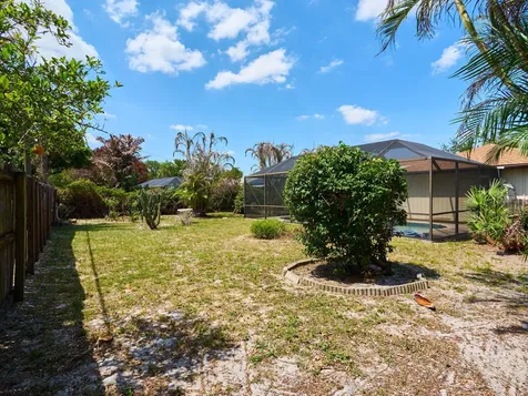 544 SW Dairy Road Port St Lucie FL 34953