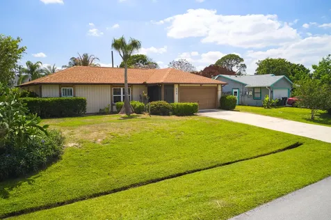 544 SW Dairy Road Port St Lucie FL 34953