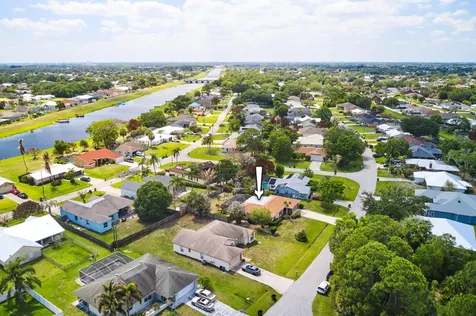 544 SW Dairy Road Port St Lucie FL 34953