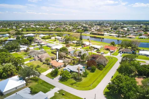544 SW Dairy Road Port St Lucie FL 34953