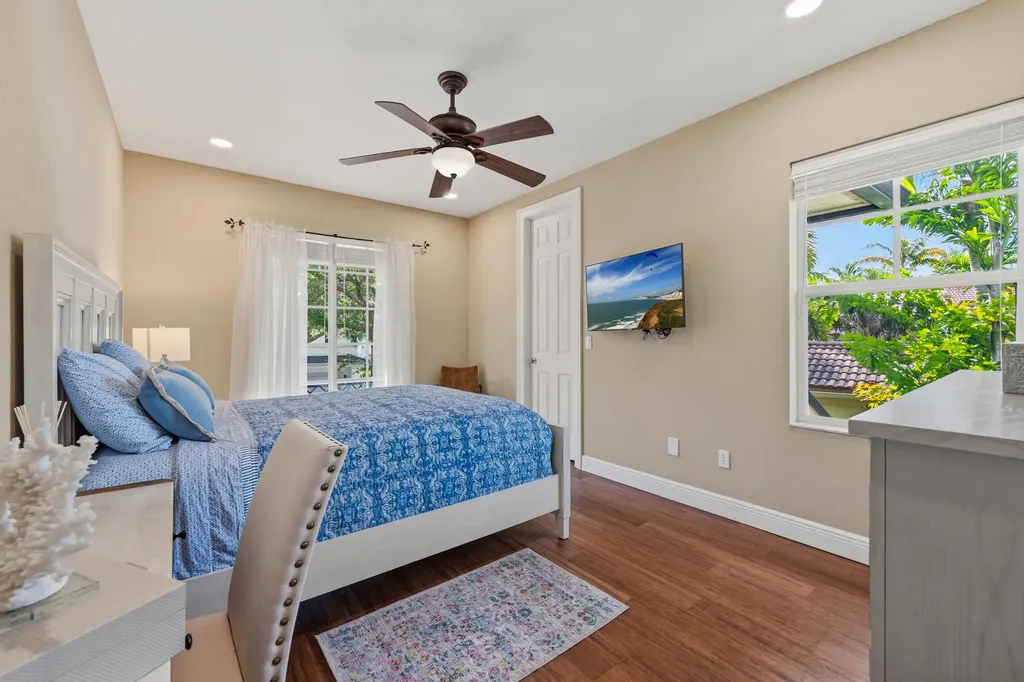 834 Madison Court Palm Beach Gardens FL 33410