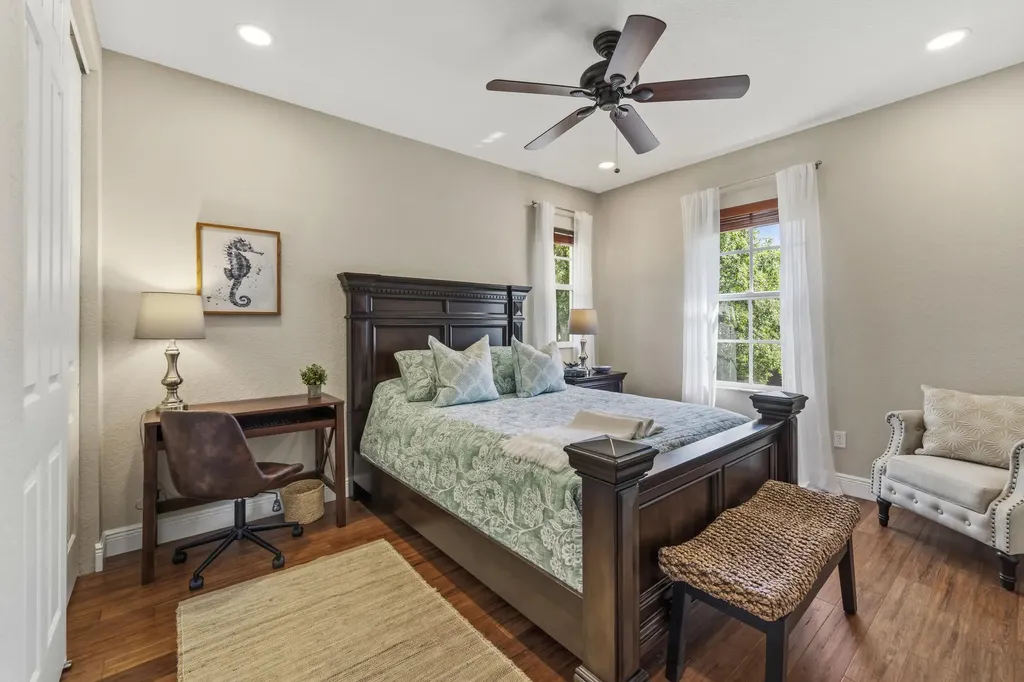 834 Madison Court Palm Beach Gardens FL 33410