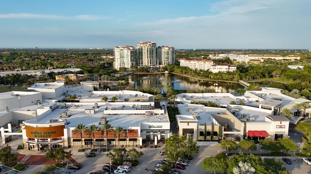 834 Madison Court Palm Beach Gardens FL 33410