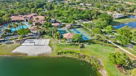 834 Madison Court Palm Beach Gardens FL 33410