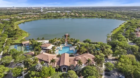 834 Madison Court Palm Beach Gardens FL 33410