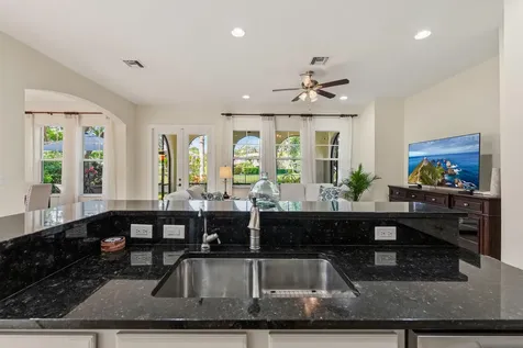 834 Madison Court Palm Beach Gardens FL 33410