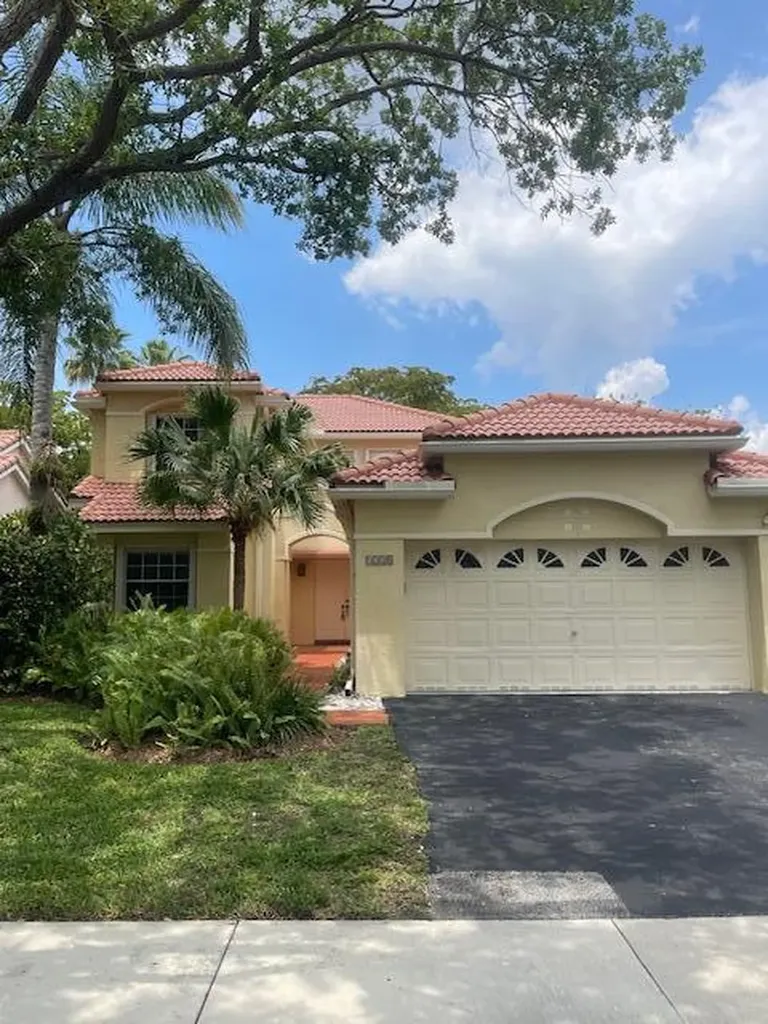 1328 Bayview Circle Weston FL 33326