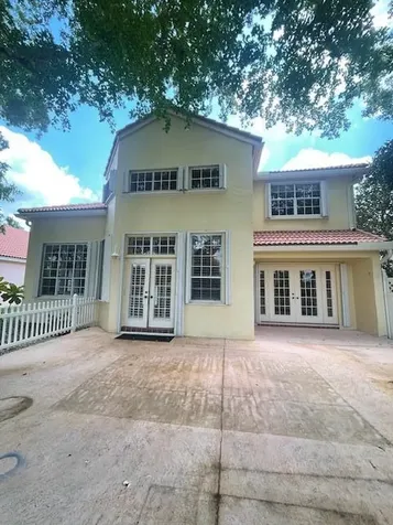 1328 Bayview Circle Weston FL 33326
