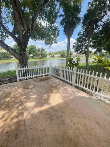 1328 Bayview Circle Weston FL 33326