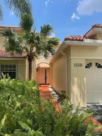 1328 Bayview Circle Weston FL 33326