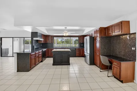 10157 La Reina Road Delray Beach FL 33446