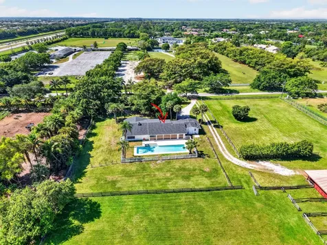 10157 La Reina Road Delray Beach FL 33446