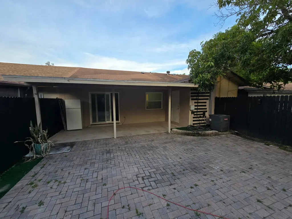 4503 NW 6th Avenue Deerfield Beach FL 33064