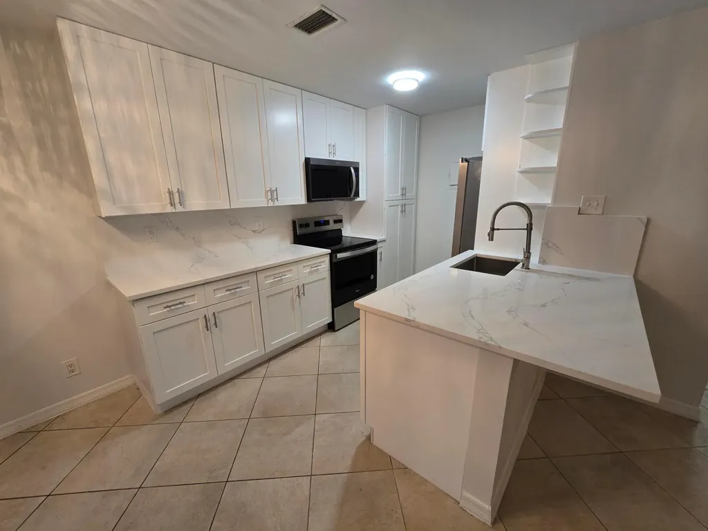 4503 NW 6th Avenue Deerfield Beach FL 33064