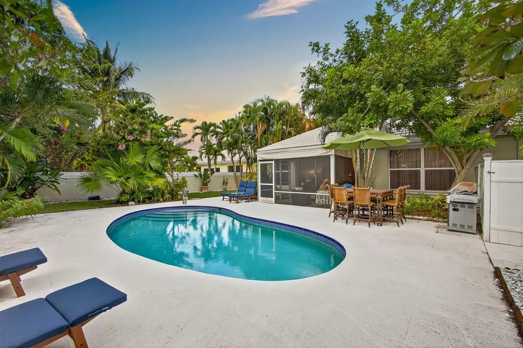 1205 Bear Island Drive West Palm Beach FL 33409
