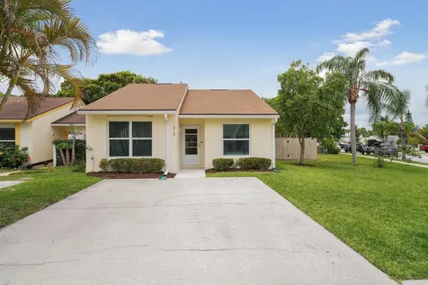 215 Palmetto Court Jupiter FL 33458